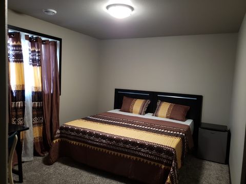 Private Room in 2Bed.1Bath
