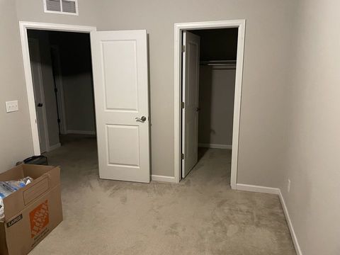 Private Room in 3Bed.2Bath