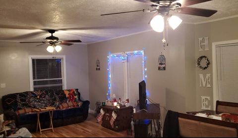 Shared Room in 2Bed.1Bath