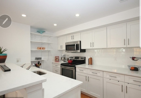 Luxury 2 Master Bed 2 Bath