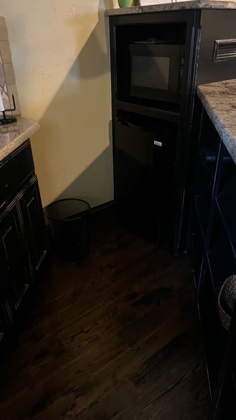 Room1Bed.1Bath