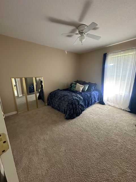 Private Room in 2Bed.1.5Bath