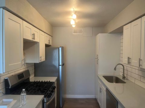 Entire Place 2Bed.1Bath