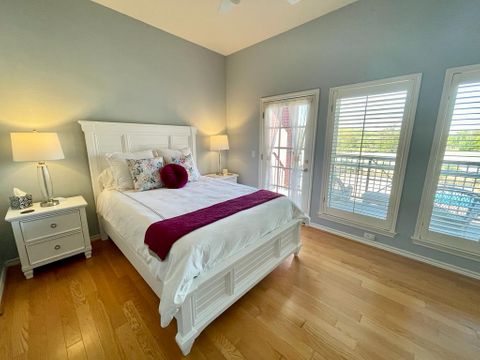 Private Room in 5Bed.4Bath