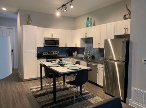 Private Room in 4Bed.4Bath