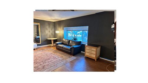 Private Room in 3Bed.2Bath