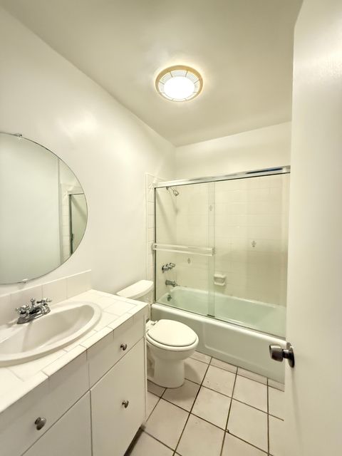 Entire Place 4Bed.3.5Bath