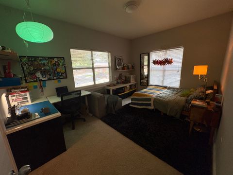 Private Room in 2Bed.2Bath