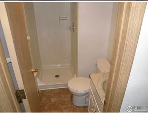 Private Room in 3Bed.3.5Bath
