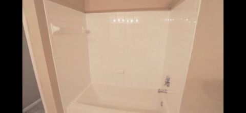 Private Room in 3Bed.2Bath