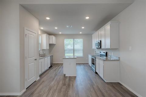 Entire Place 4Bed.2Bath