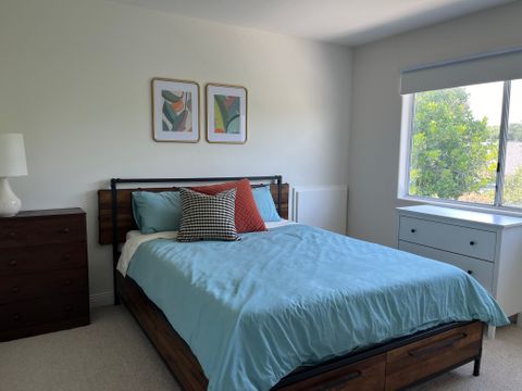 Shared Room in 3Bed.2.5Bath