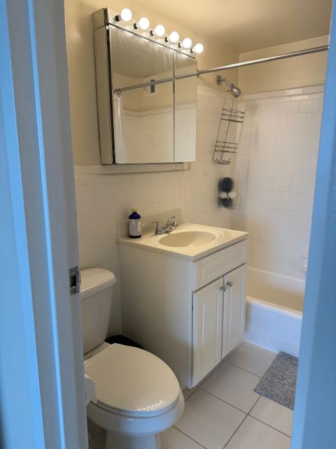 Private Room in 2Bed.2Bath