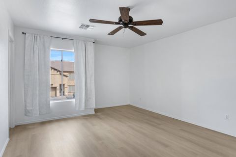 Private Room in 5Bed.2.5Bath