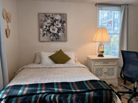 Room3Bed.1Bath