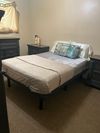 Private Room in 3Bed.1Bath