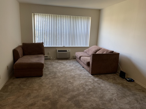 Shared Room in 2Bed.1Bath