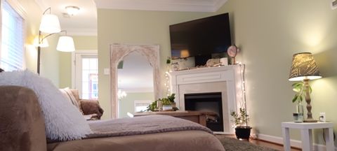 Private Room in 3Bed.4Bath
