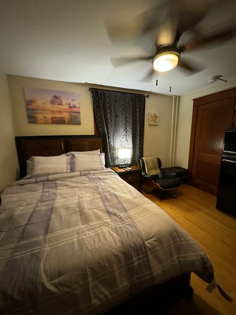 Private Room in 10Bed.4Bath