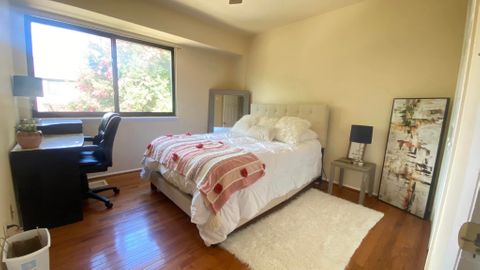 Private Room in 1Bed.1Bath