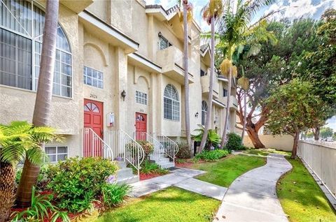 Private Room in 3Bed.3Bath