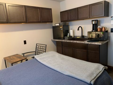 Shared Room in 1Bed.1Bath