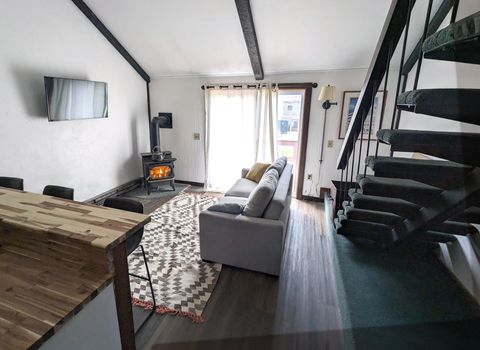 Entire Place 2Bed.1Bath
