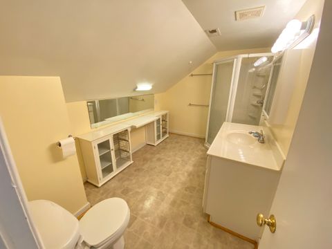 Private Room in 3Bed.2Bath
