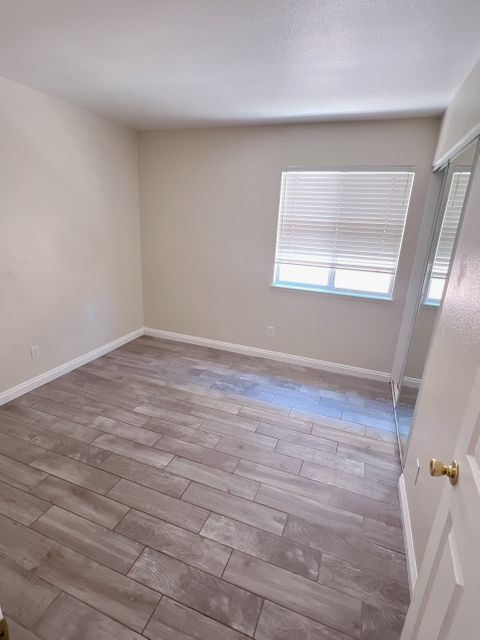 Private Room in 3Bed.2Bath