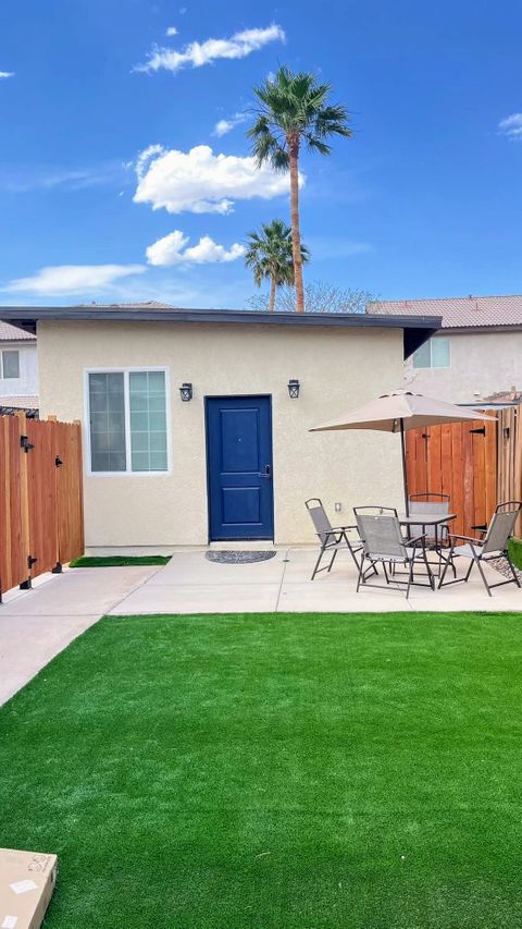 Entire Place 2Bed.1Bath