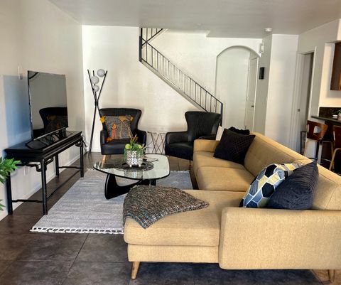 Entire Place 2Bed.2.5Bath