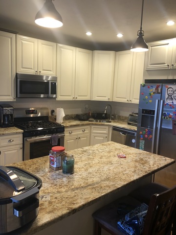 Private Room in 3Bed.2Bath