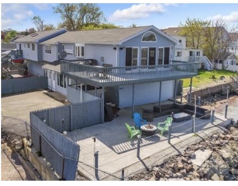 New Haven Harbor House