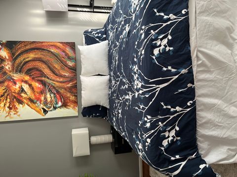Private Room in 4Bed.3Bath
