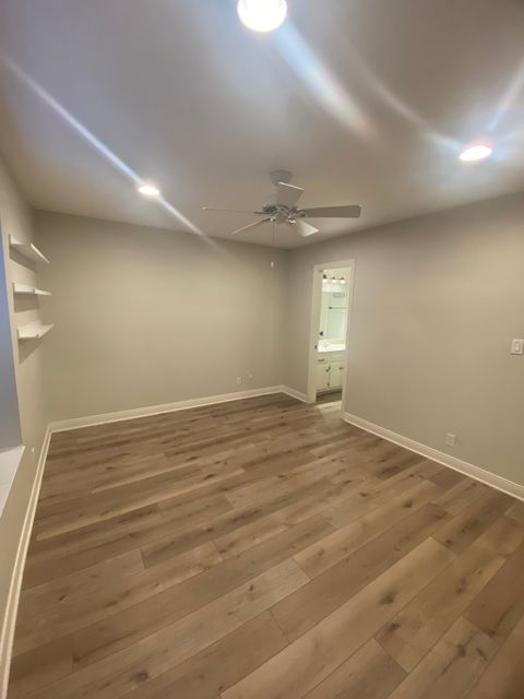 Room2Bed.2Bath
