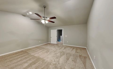 Entire Place 4Bed.2.5Bath