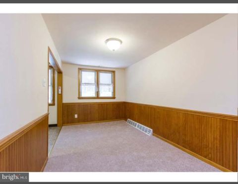 Private Room in 3Bed.1Bath