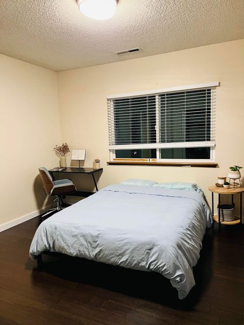 Room4Bed.3Bath