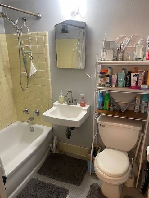 Private Room in 2Bed.1Bath