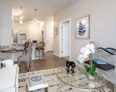 Private Room in 2Bed.2Bath