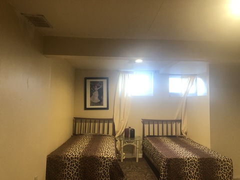Private Room in 1Bed.1Bath