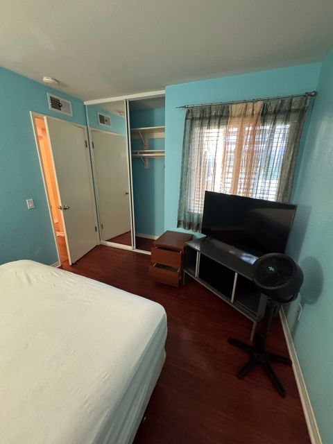 Room2Bed.2Bath
