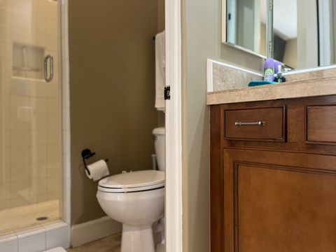 Private Room in 4Bed.3Bath
