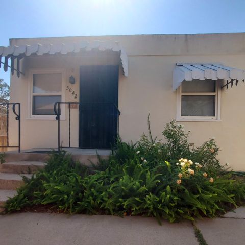 Entire Place 2Bed.1Bath