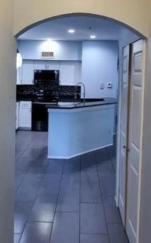 Private Room in 2Bed.2Bath