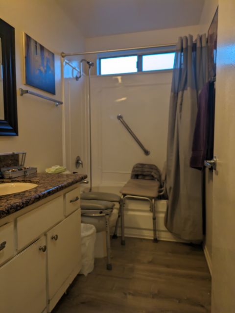 Private Room in 1Bed.1Bath