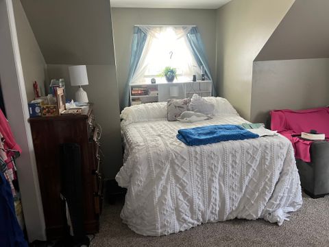 Room3Bed.2.5Bath