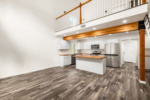 Entire Place 4Bed.2Bath