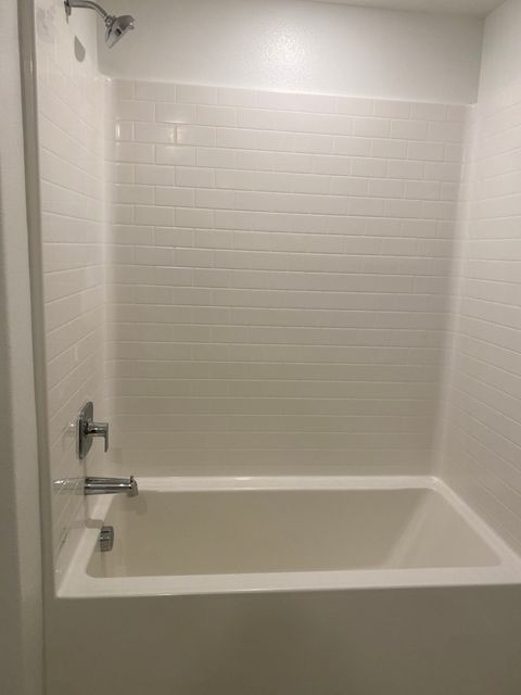 Private Room in 2Bed.2Bath