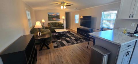 Entire Place 2Bed.1Bath